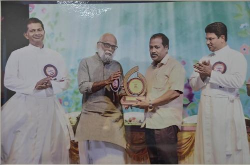Artist Devassia Devagiri Awards